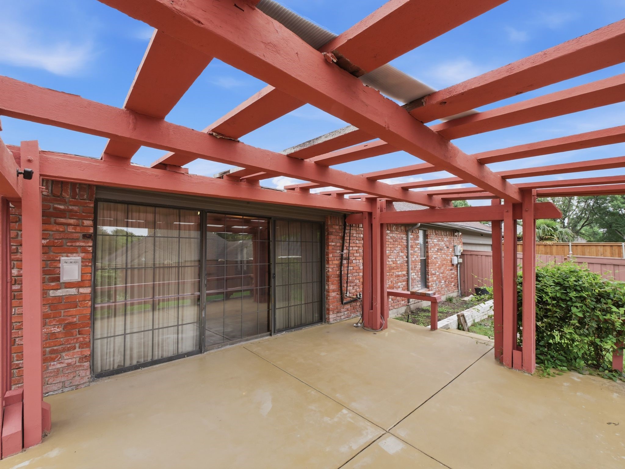 10211 Shadow Way Dallas TX 75243