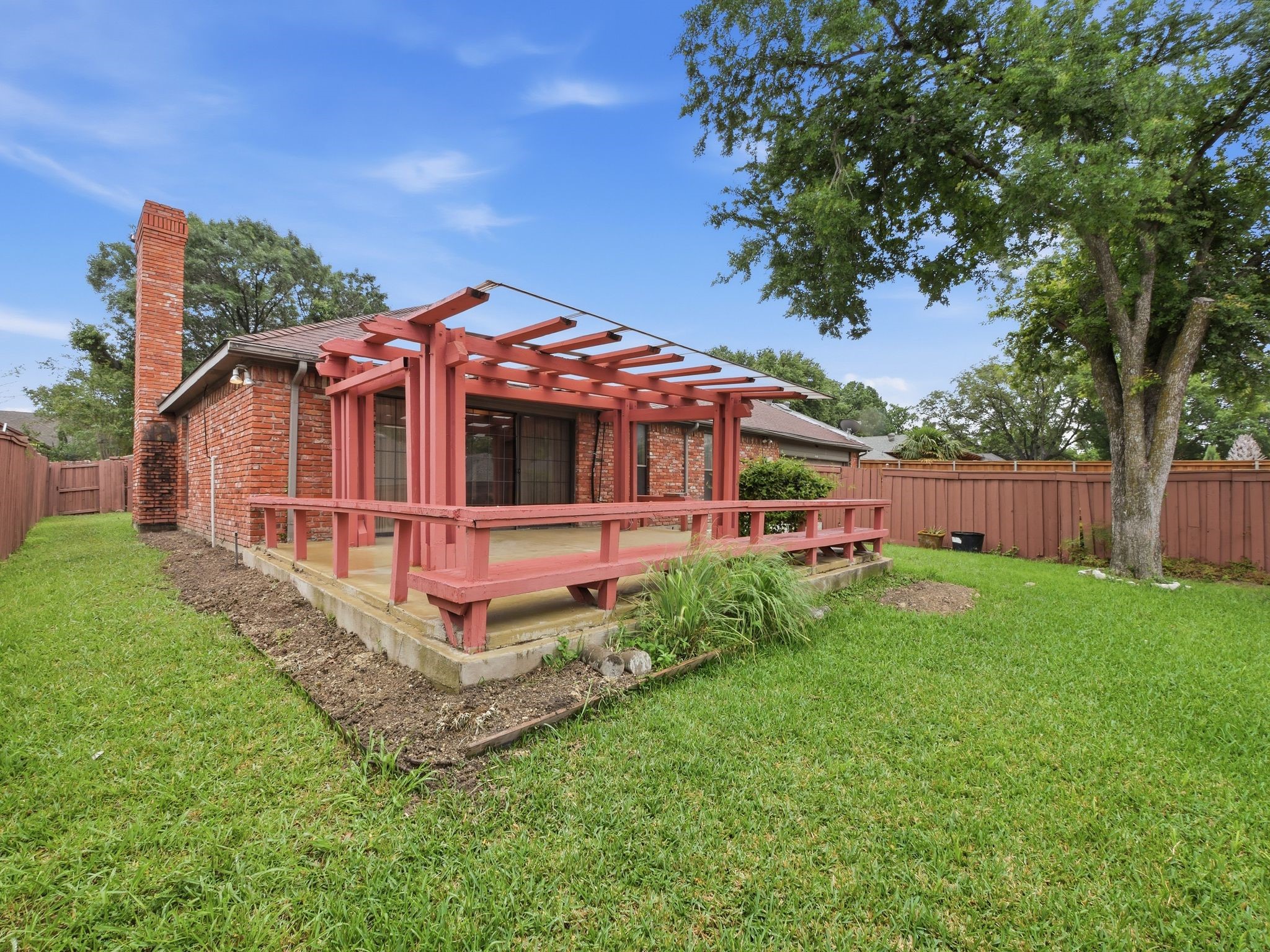 10211 Shadow Way Dallas TX 75243