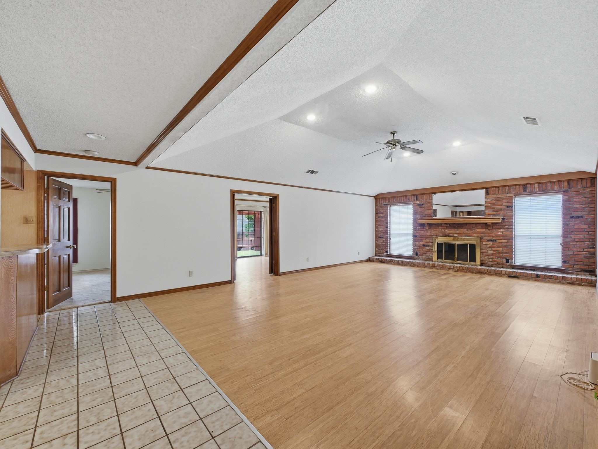 10211 Shadow Way Dallas TX 75243