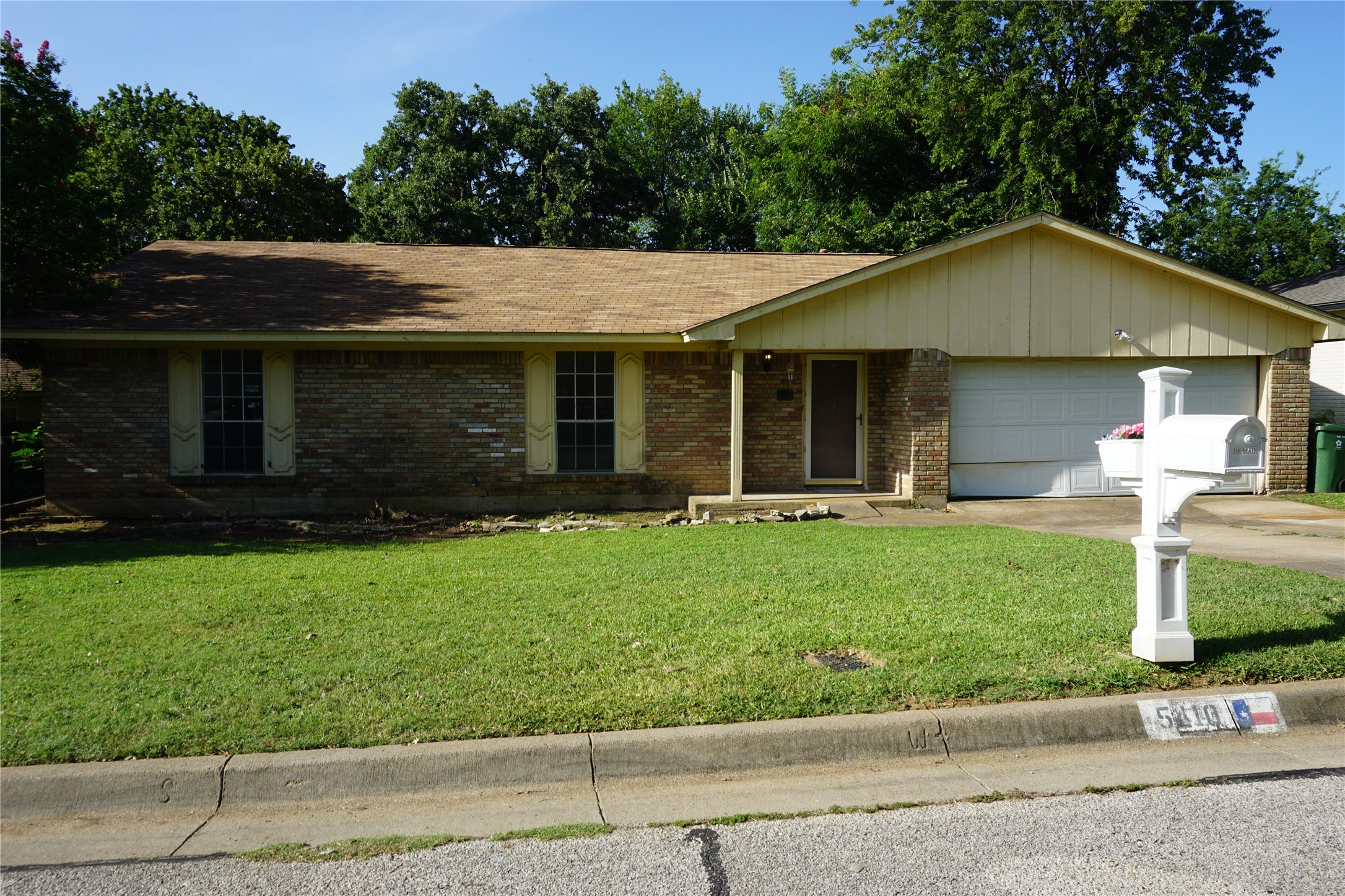 5410 Marshfield Court Arlington TX 76016