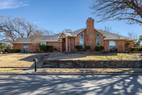 3718 Queenswood Lane Garland TX 75040