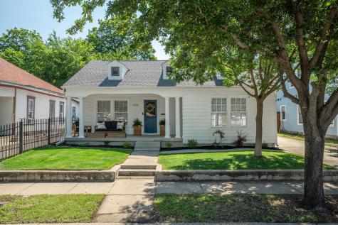 1919 S Henderson Street Fort Worth TX 76110