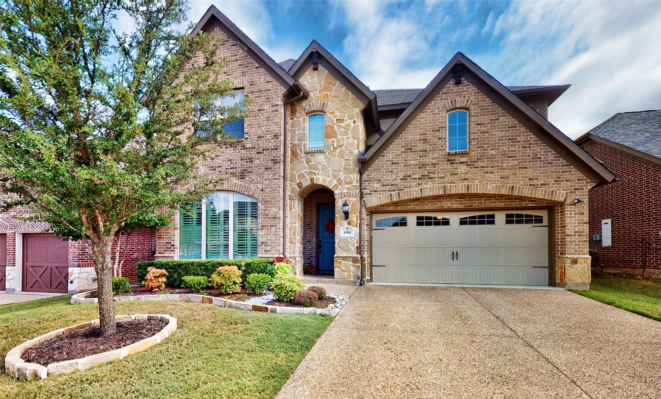 8901 James Drive Lantana TX 76226