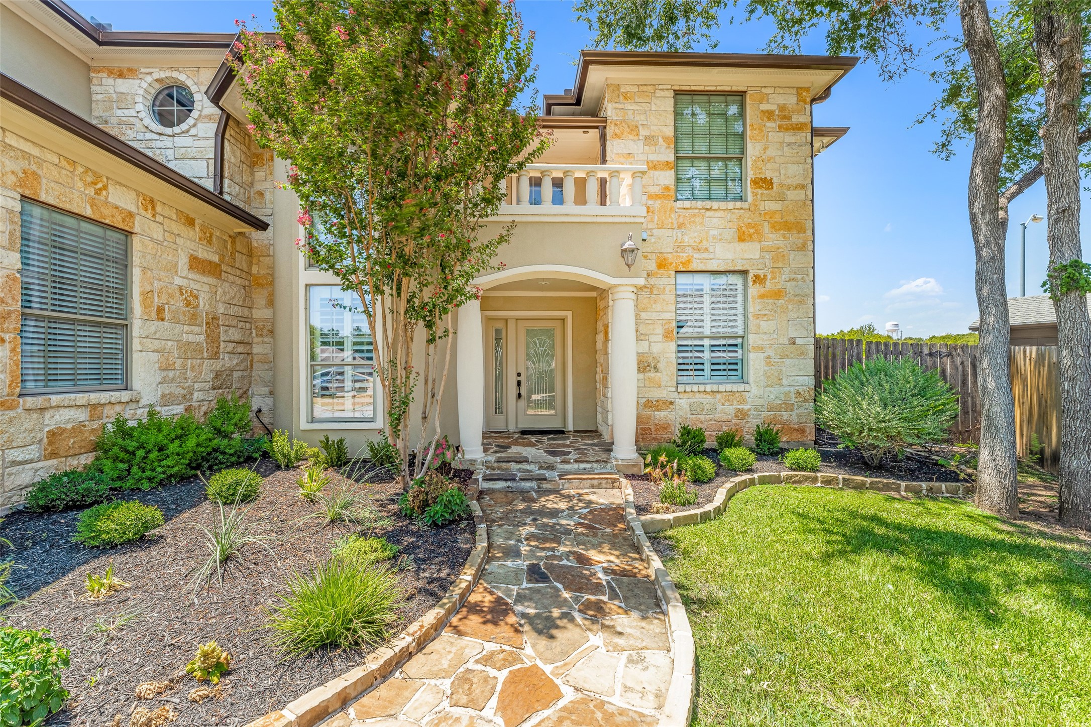 1325 Preston Trail Court Granbury TX 76048