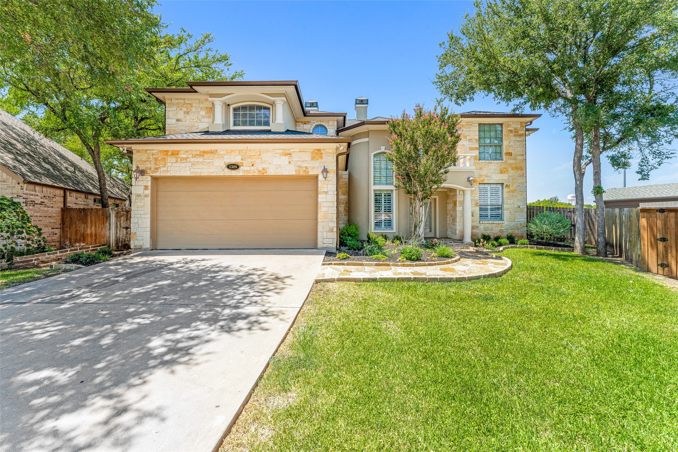 1325 Preston Trail Court Granbury TX 76048
