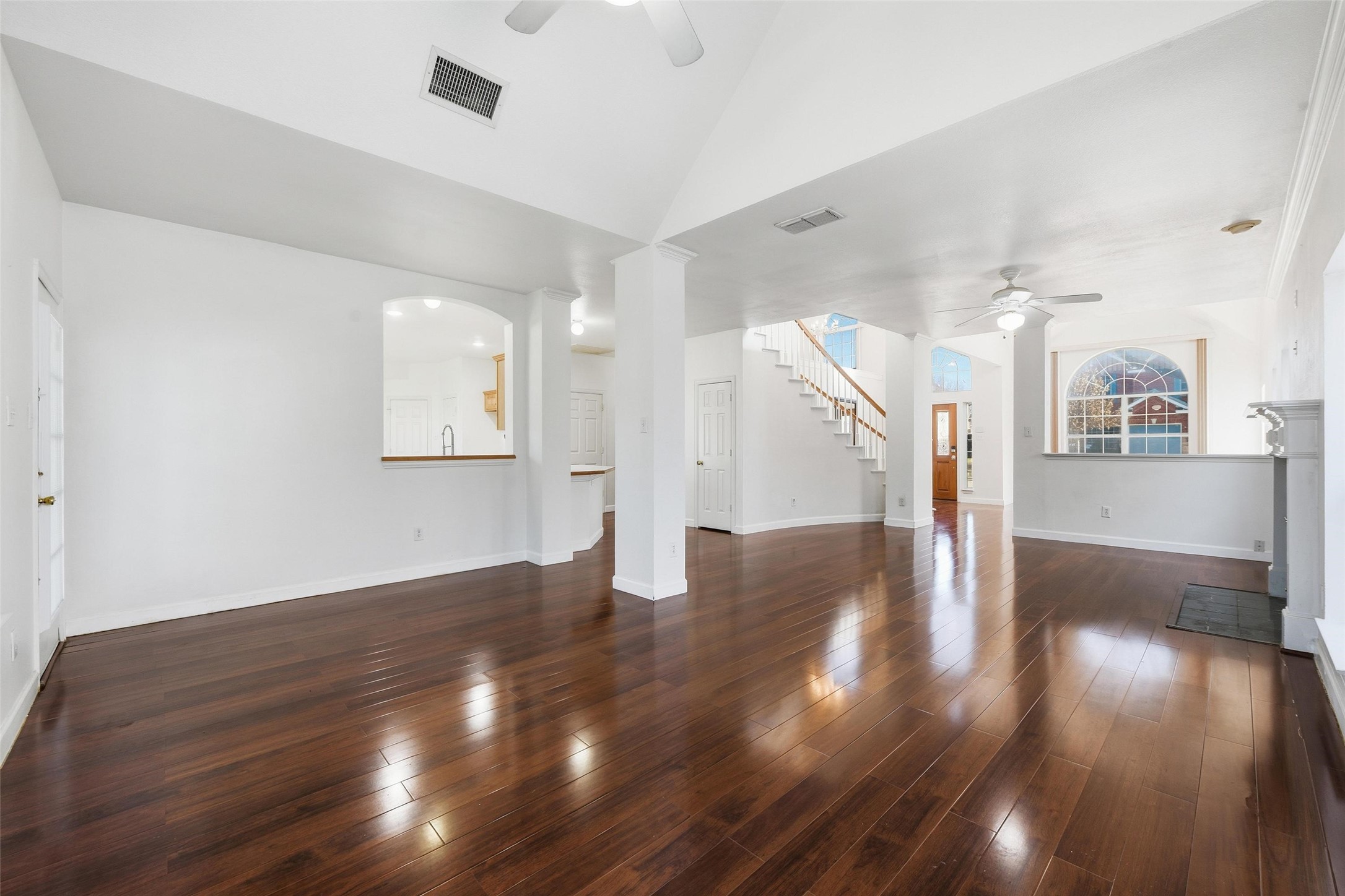 5709 Christy Lane Haltom City TX 76137