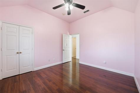 5709 Christy Lane Haltom City TX 76137
