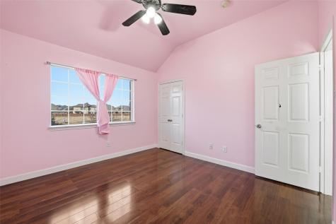 5709 Christy Lane Haltom City TX 76137