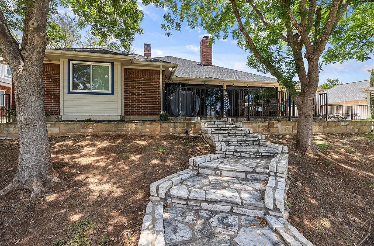 3921 Buena Vista Circle Granbury TX 76049