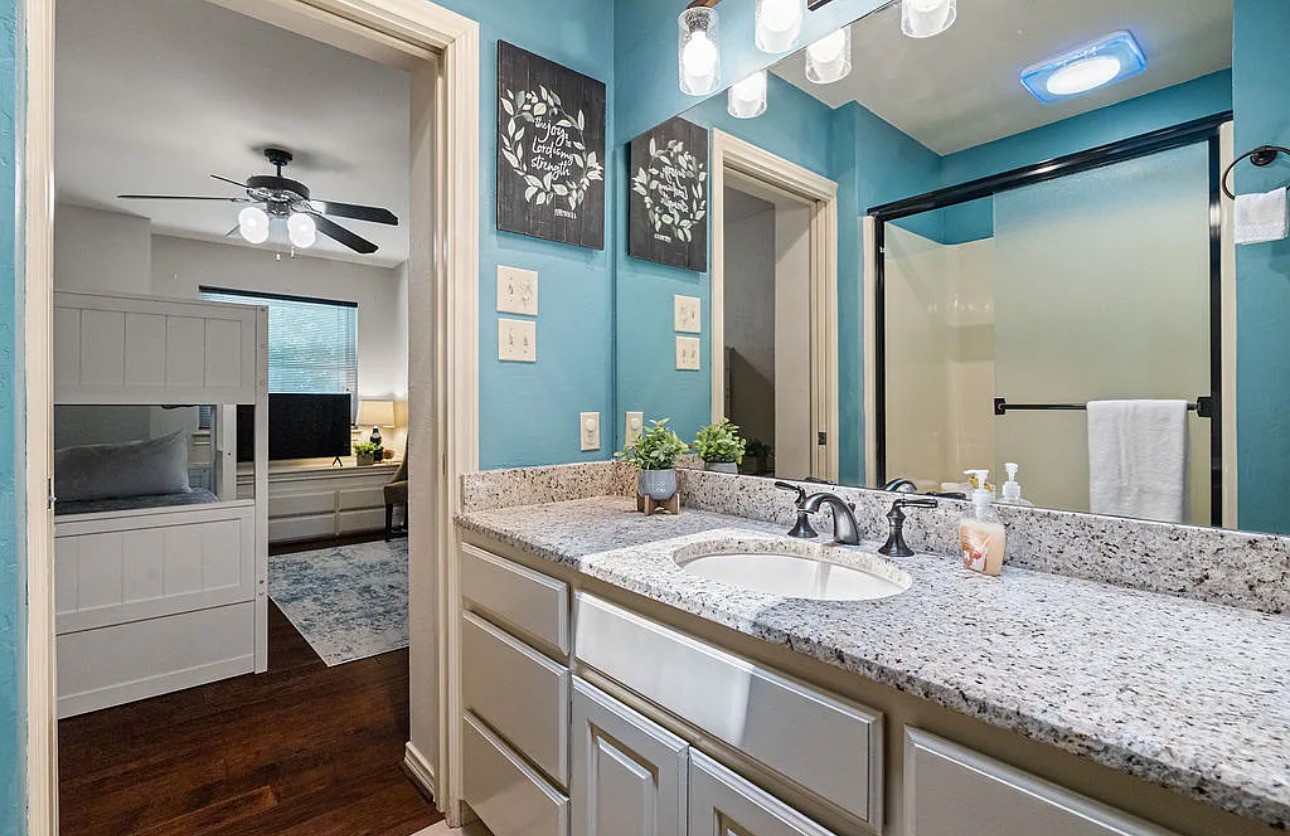 3921 Buena Vista Circle Granbury TX 76049