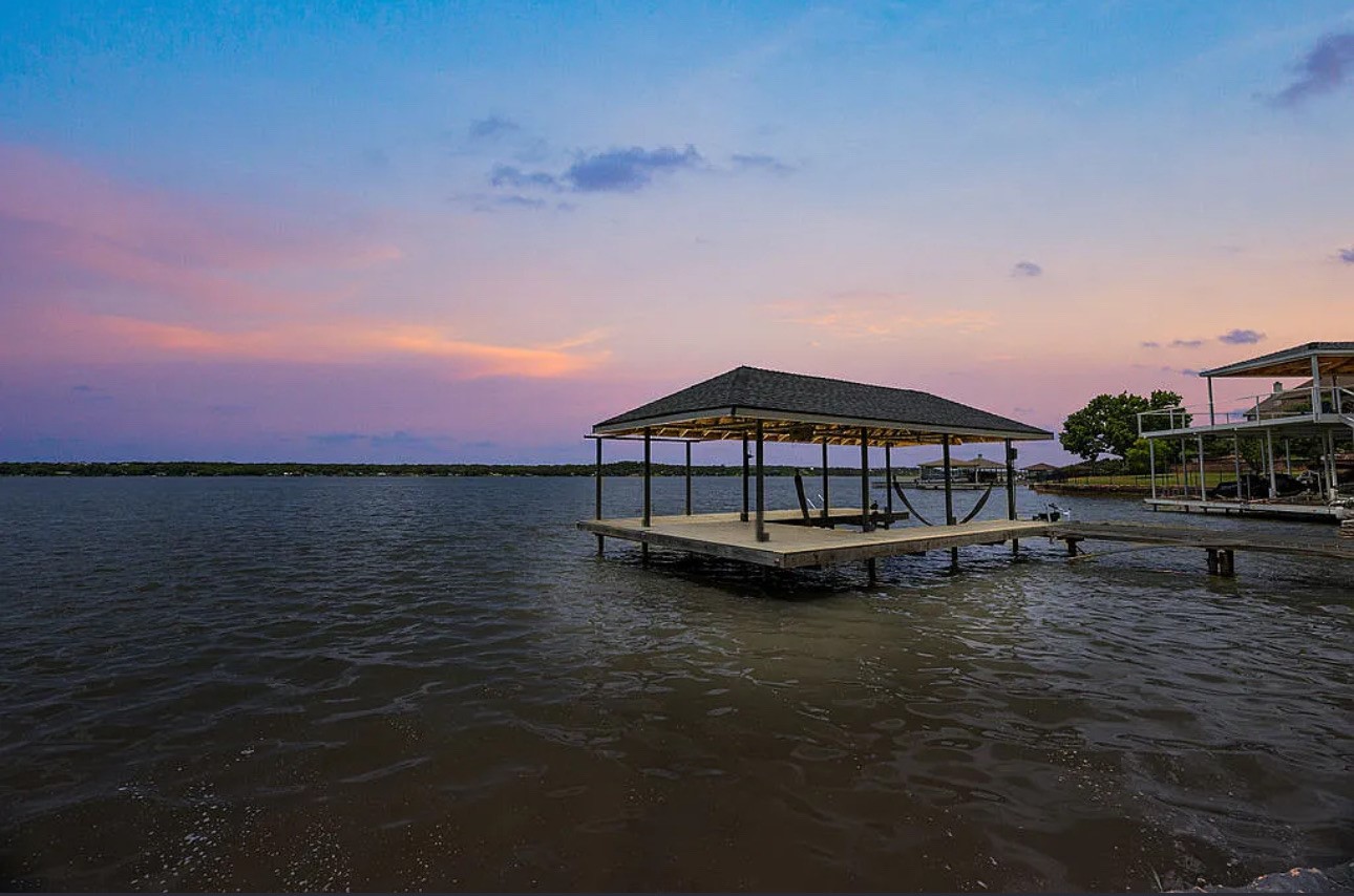 3921 Buena Vista Circle Granbury TX 76049