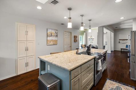 3921 Buena Vista Circle Granbury TX 76049