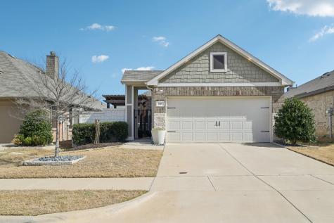 1007 Pecos Street Aubrey TX 76227