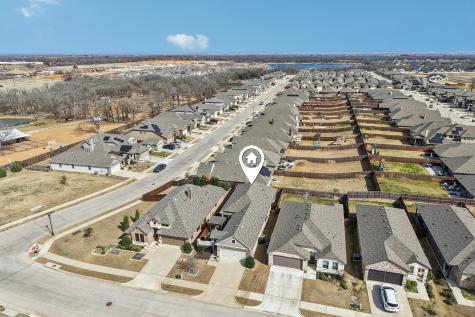1007 Pecos Street Aubrey TX 76227