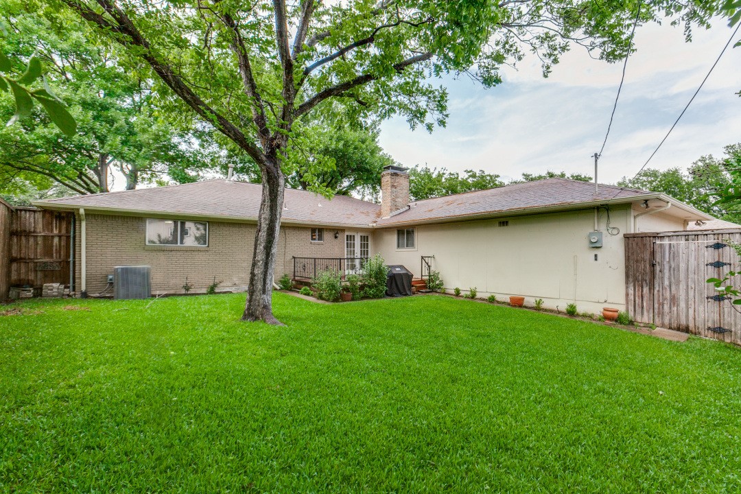 9628 Heatherdale Drive Dallas TX 75243