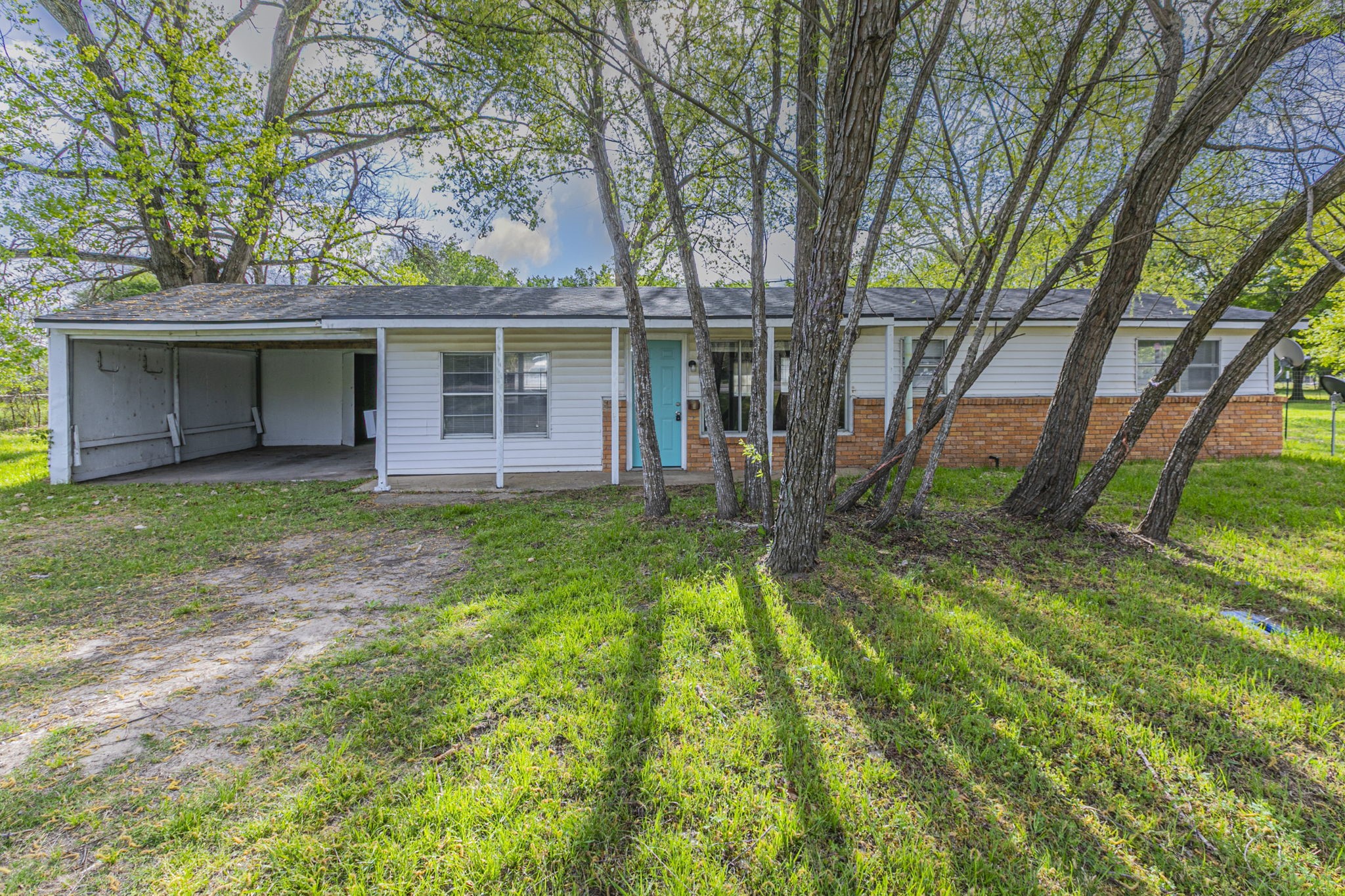4156 Highway 14 N Mexia TX 76667