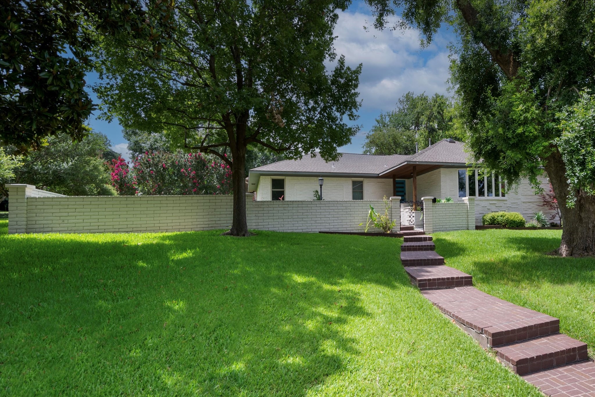 133 Lakeridge Drive Dallas TX 75218