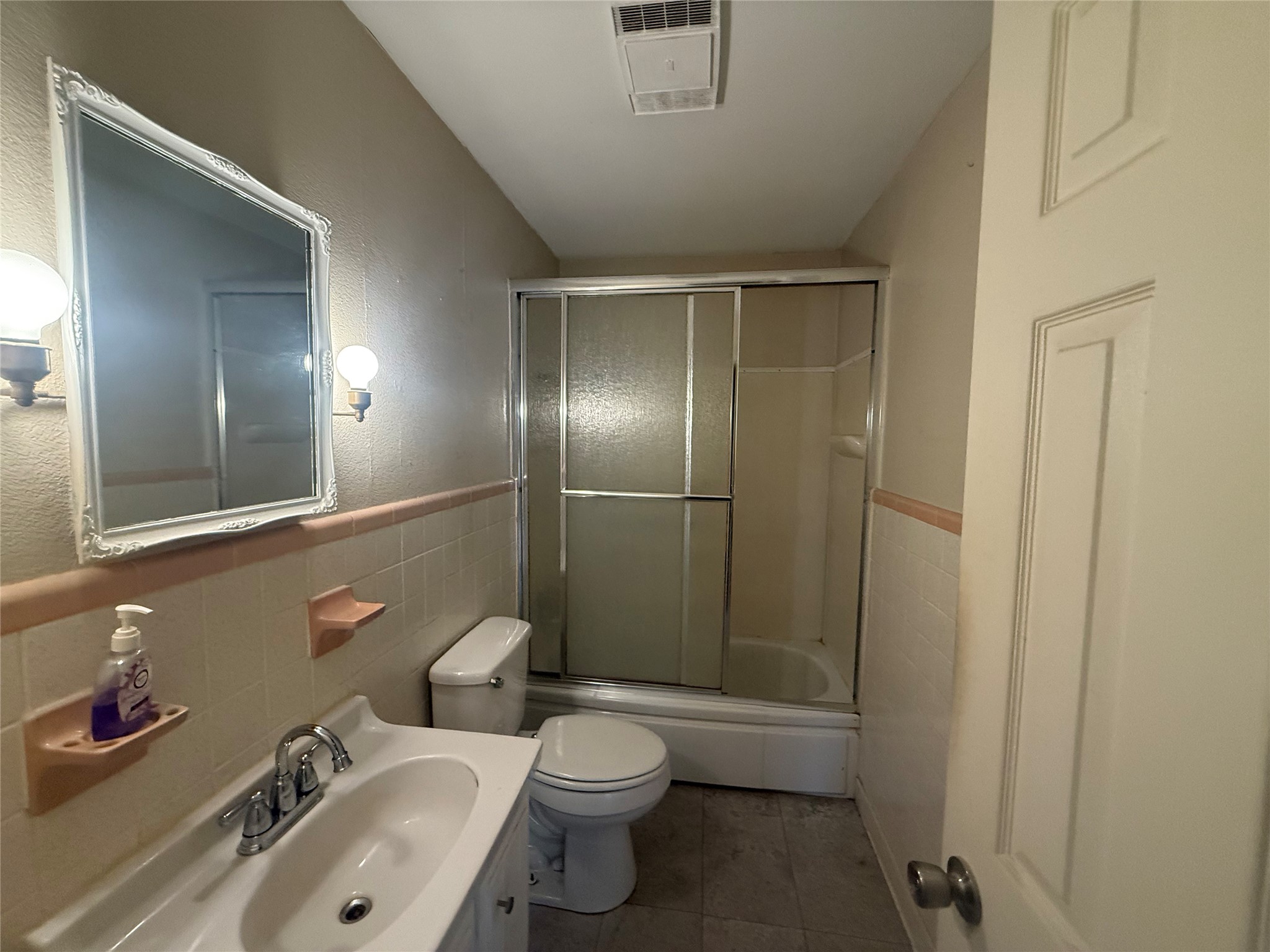 831 Cedar Drive Mesquite TX 75149