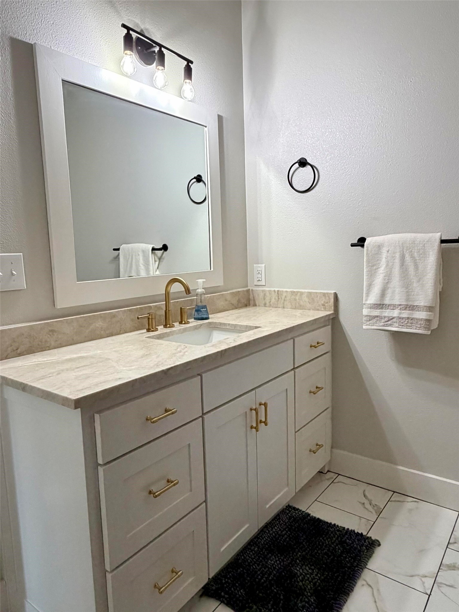 151 Gopher Road Weatherford TX 76088