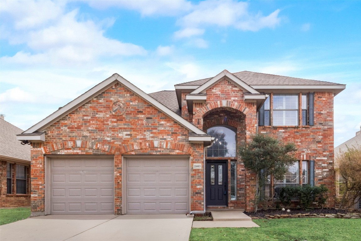 2463 Beachview Drive Grand Prairie TX 75054