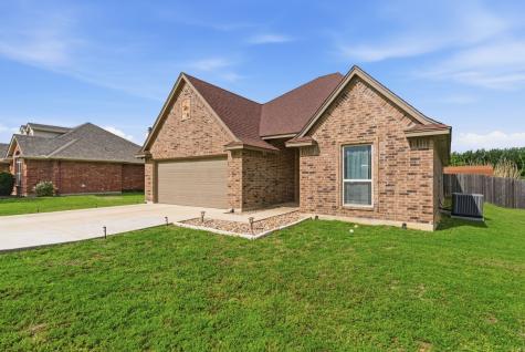 2313 Springhill Court Mineral Wells TX 76067