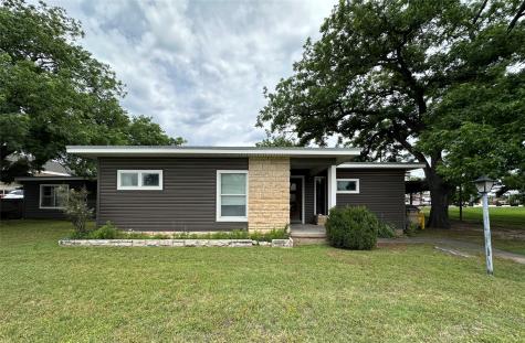 7350 Highway 67 Comanche TX 76442