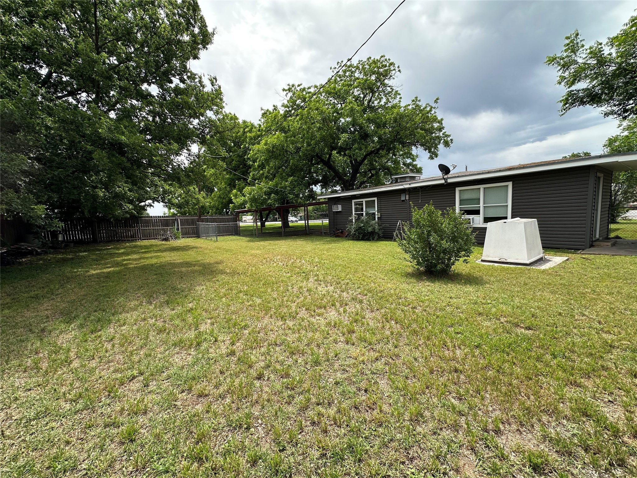 7350 Highway 67 Comanche TX 76442