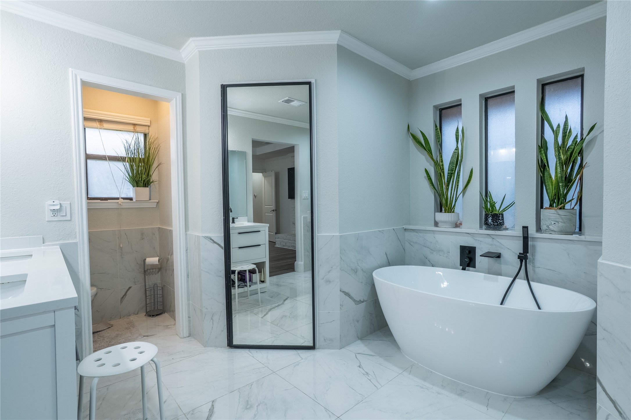 2430 Beaver Run Garland TX 75044