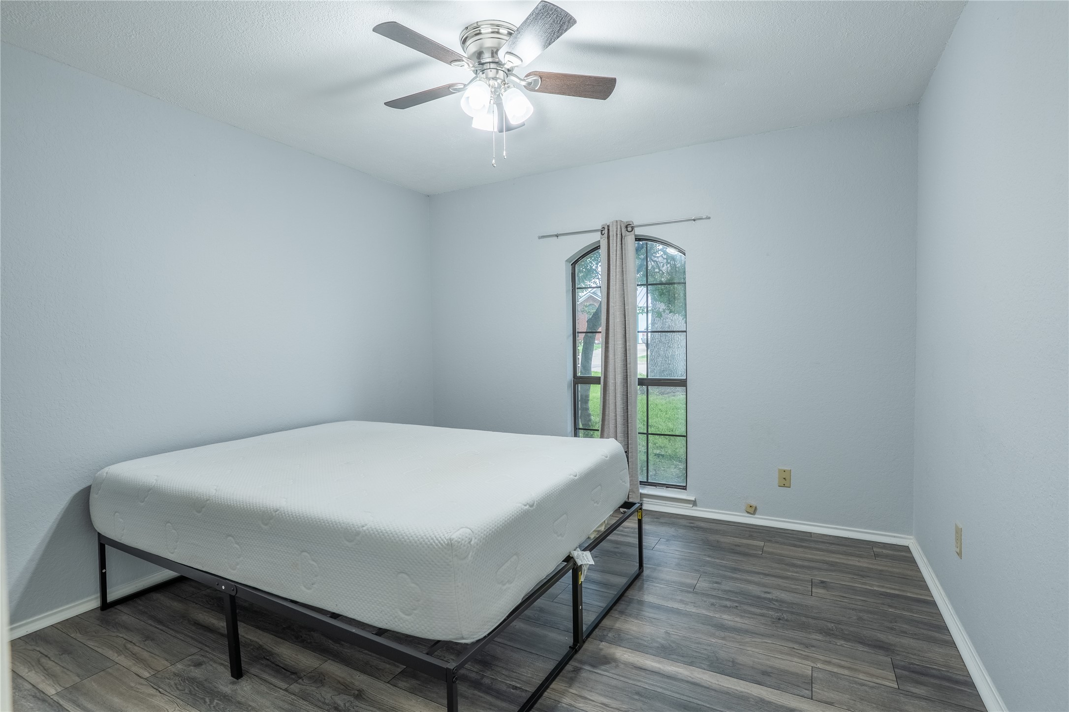 2430 Beaver Run Garland TX 75044