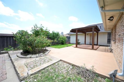 2430 Beaver Run Garland TX 75044