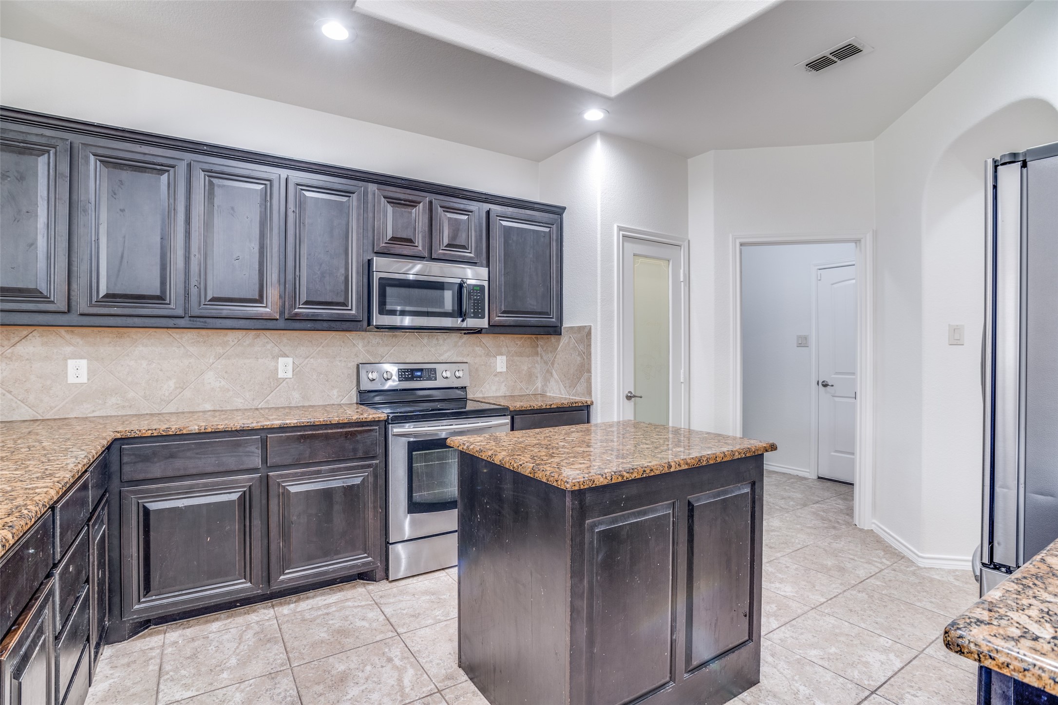 2936 Maple Creek Drive Fort Worth TX 76177