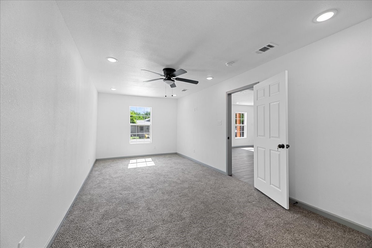 1826 Wellington Street Greenville TX 75401