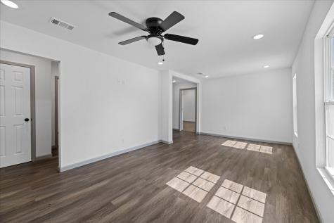 1826 Wellington Street Greenville TX 75401