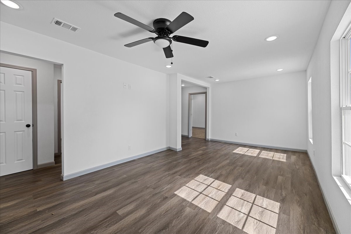 1826 Wellington Street Greenville TX 75401