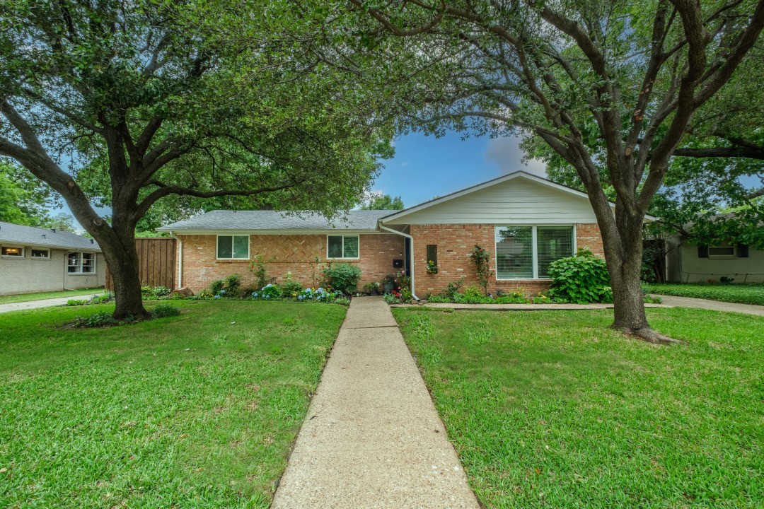 10133 Cromwell Drive Dallas TX 75229