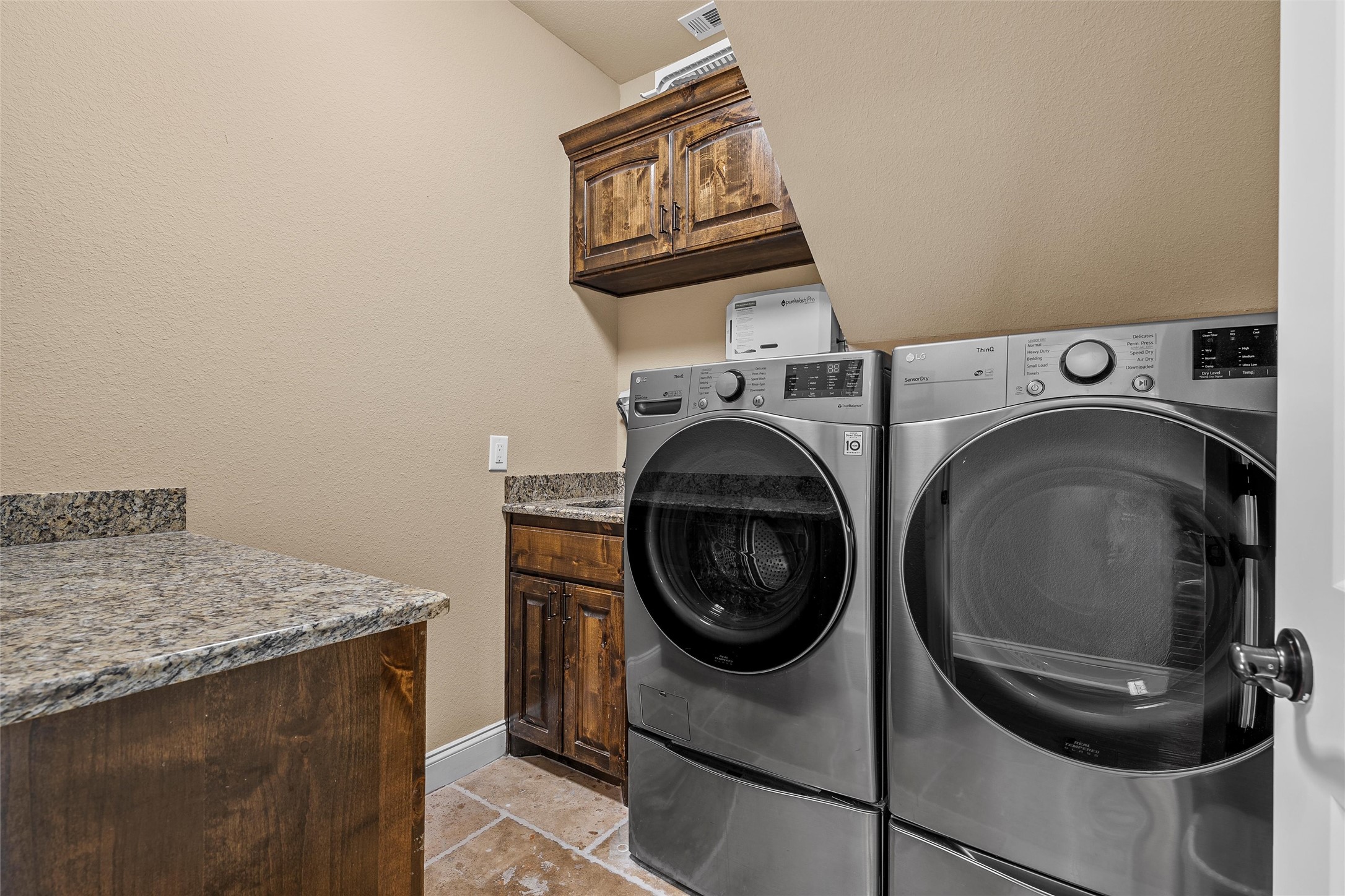 241 W Chapman Road Hewitt TX 76643