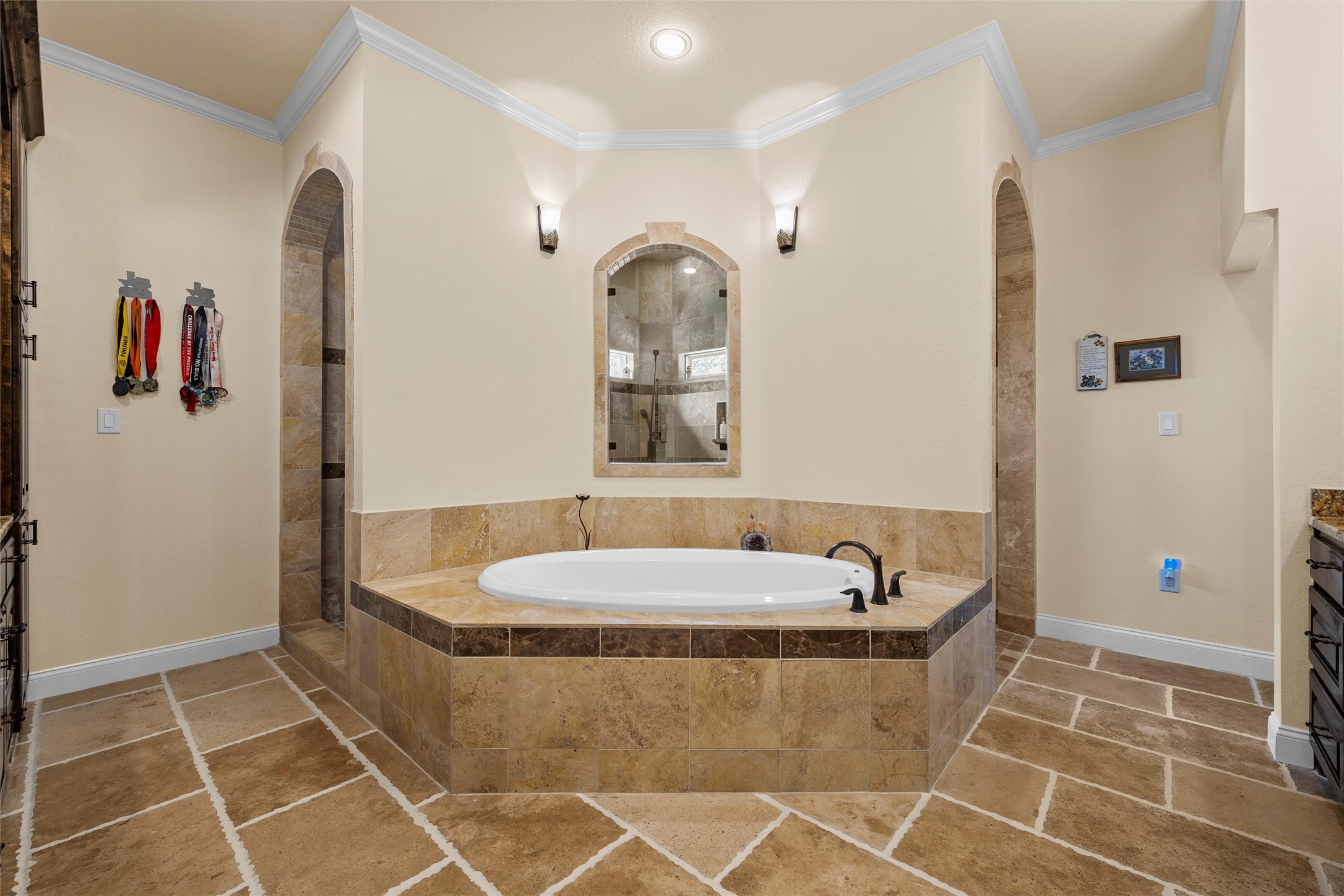 241 W Chapman Road Hewitt TX 76643