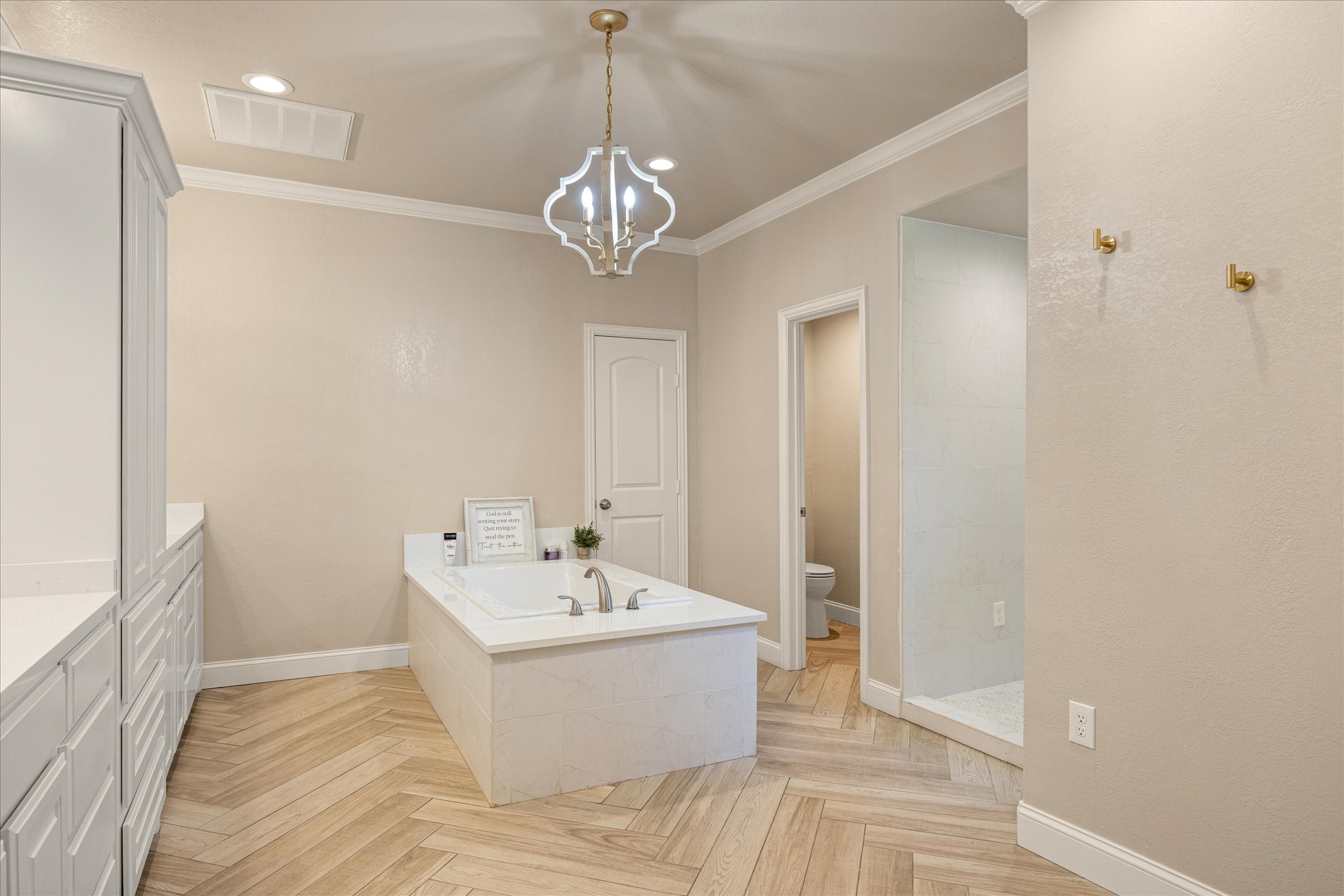 3119 Bob White Drive Granbury TX 76049
