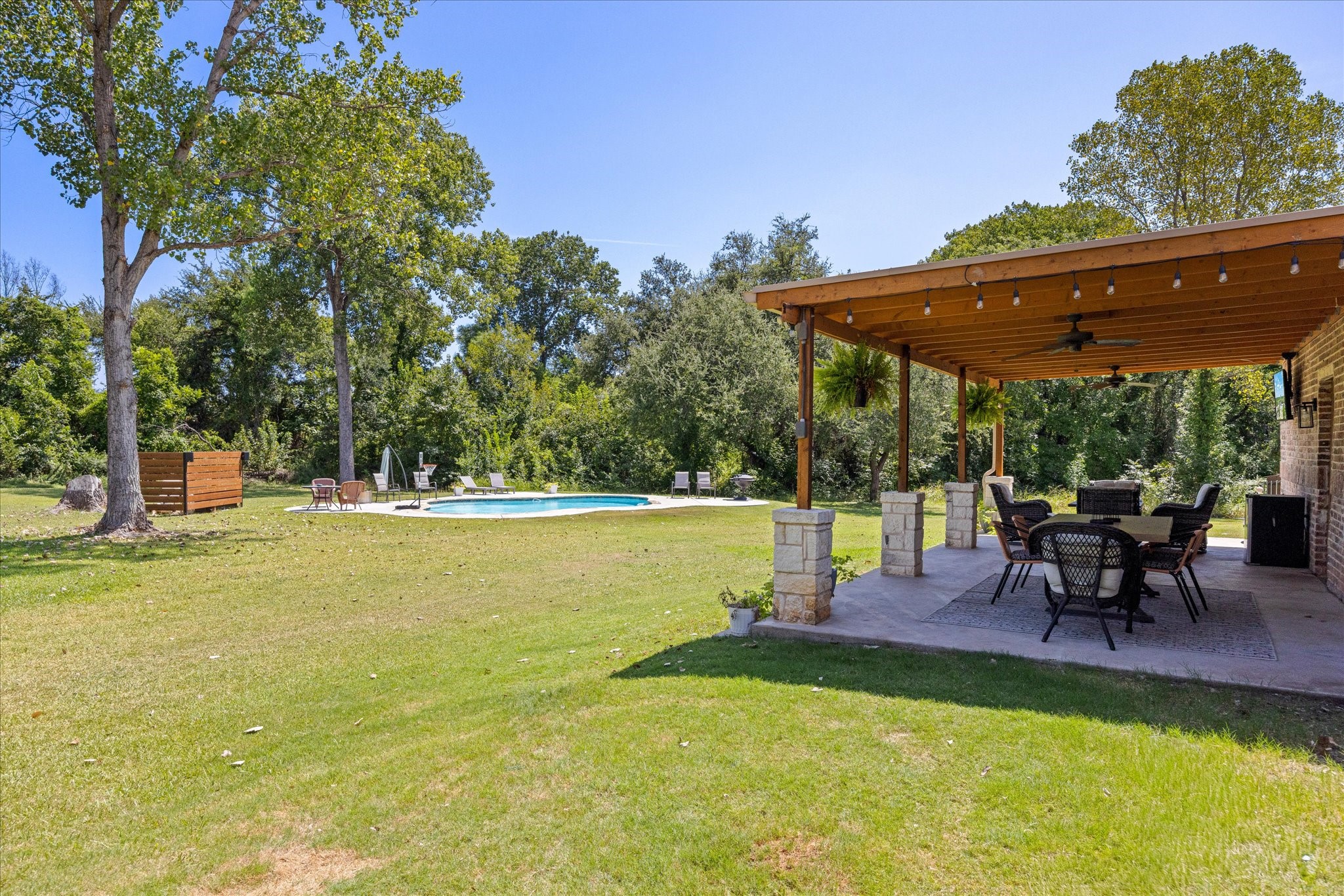 3119 Bob White Drive Granbury TX 76049