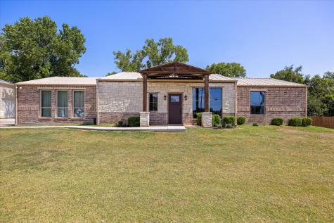 3119 Bob White Drive Granbury TX 76049