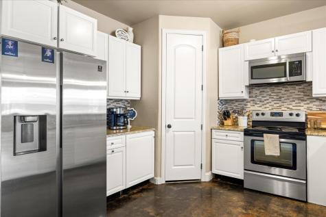 3119 Bob White Drive Granbury TX 76049