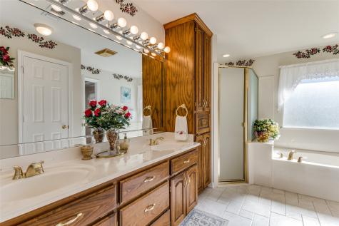 345 Huggins Drive Springtown TX 76082