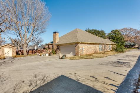345 Huggins Drive Springtown TX 76082