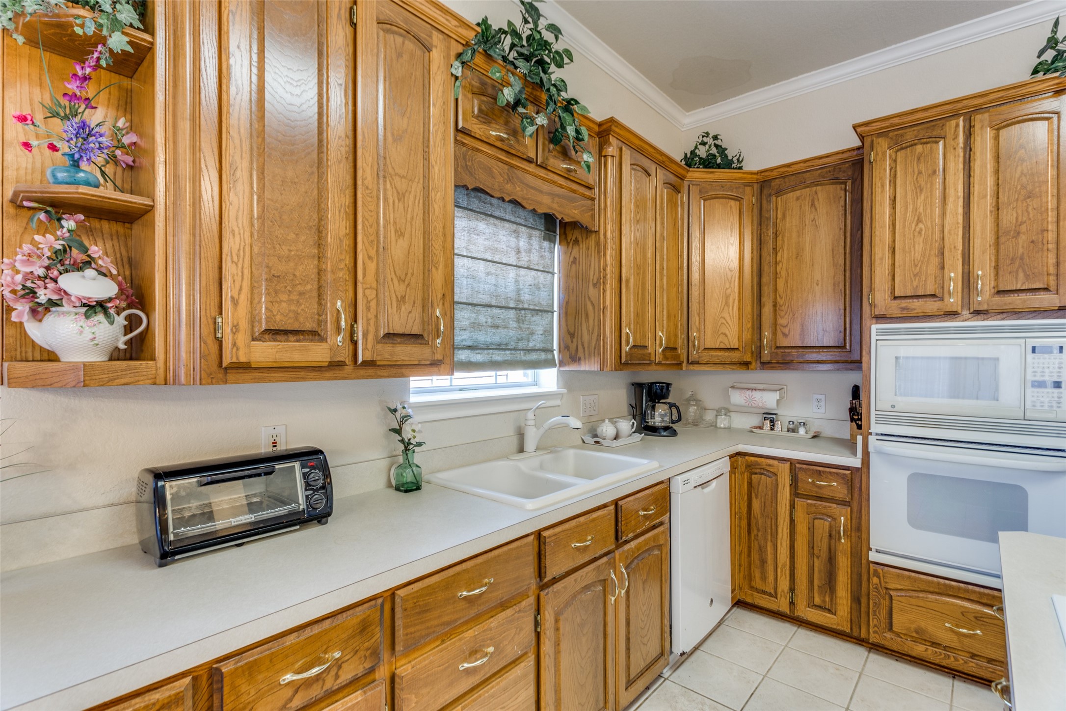 345 Huggins Drive Springtown TX 76082