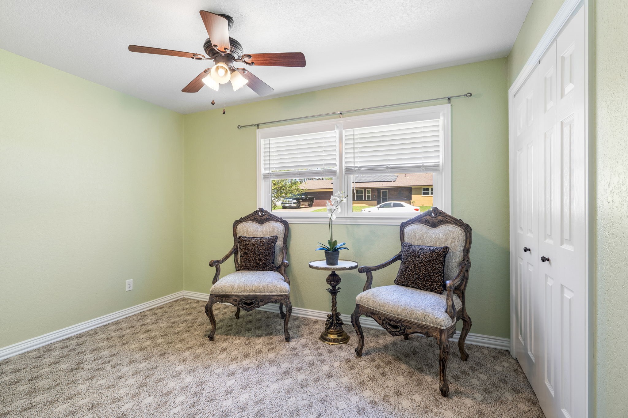 1702 Hendrix Drive Irving TX 75061