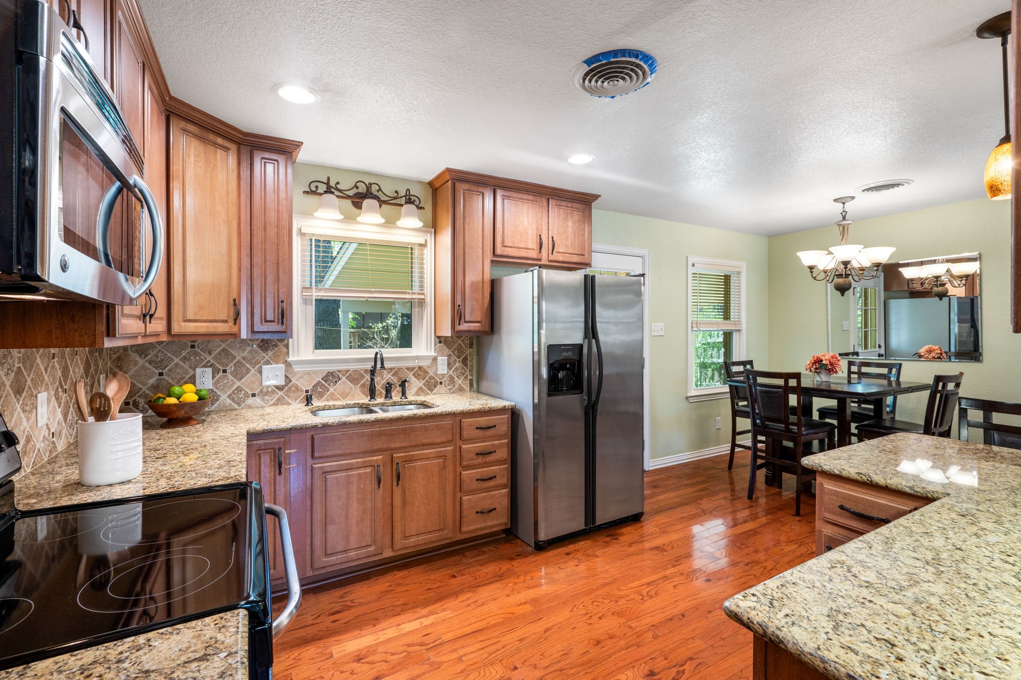 1702 Hendrix Drive Irving TX 75061