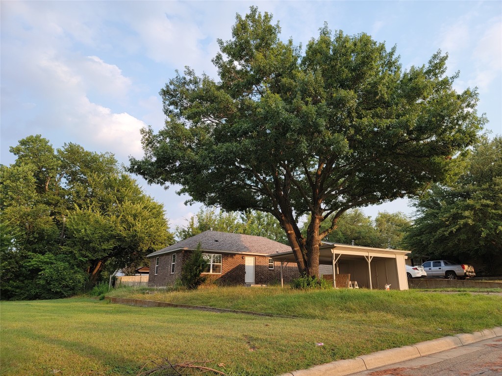 1721 Bunch Drive Fort Worth TX 76112