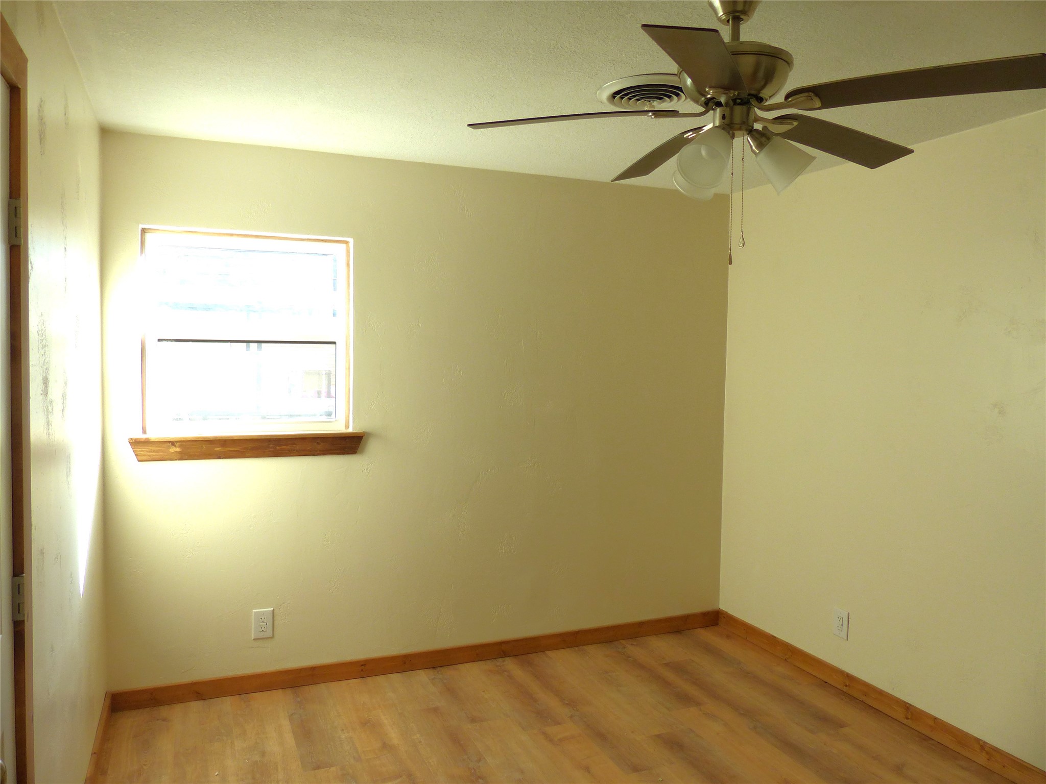 1922 S Pine Brady TX 76825