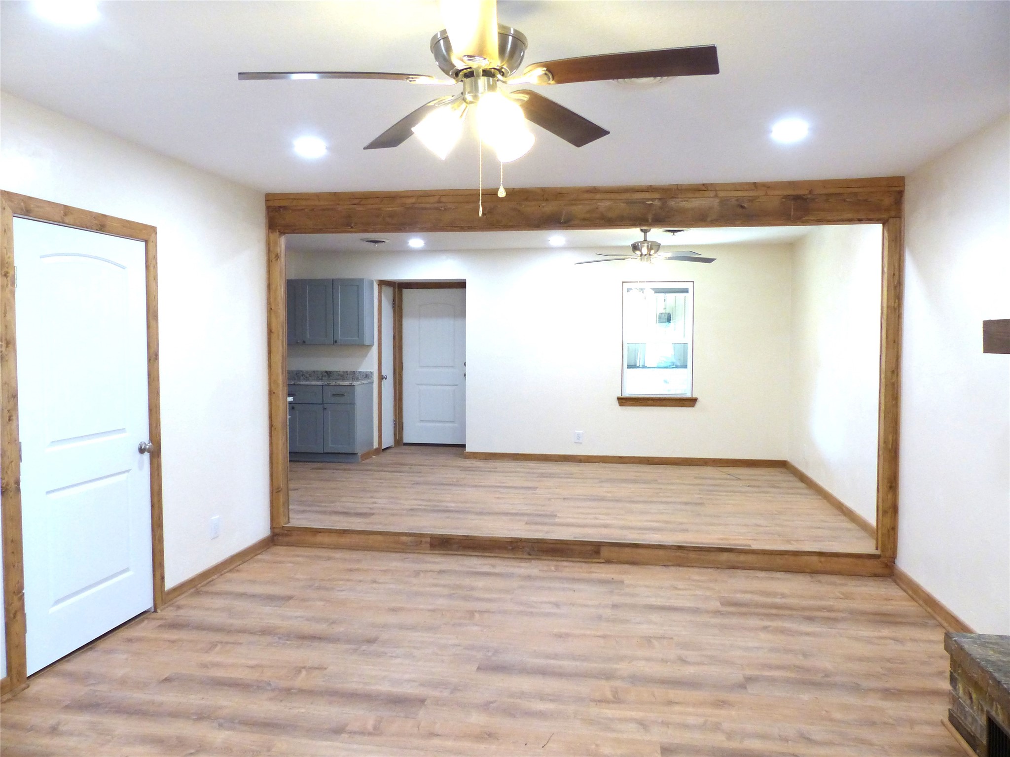 1922 S Pine Brady TX 76825