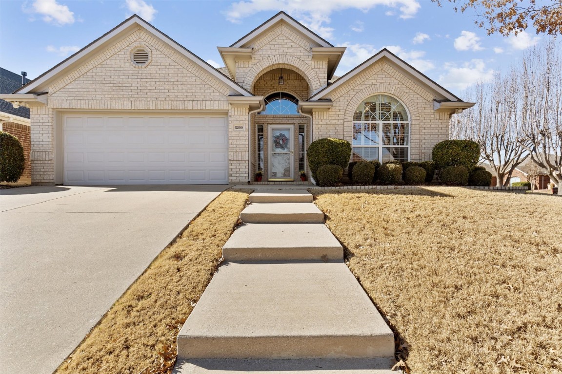 6200 Gillispie Drive Fort Worth TX 76132
